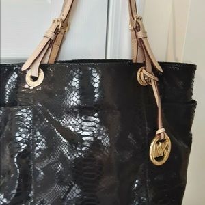 Authentic,Michael Kors,Purse/Tote,Black Croc,Leath